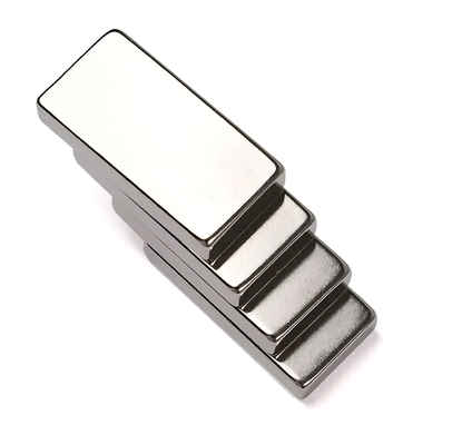 acheter Bloc de néodyme aimant permanent fort N35 N33M Rectangulaire online manufacture